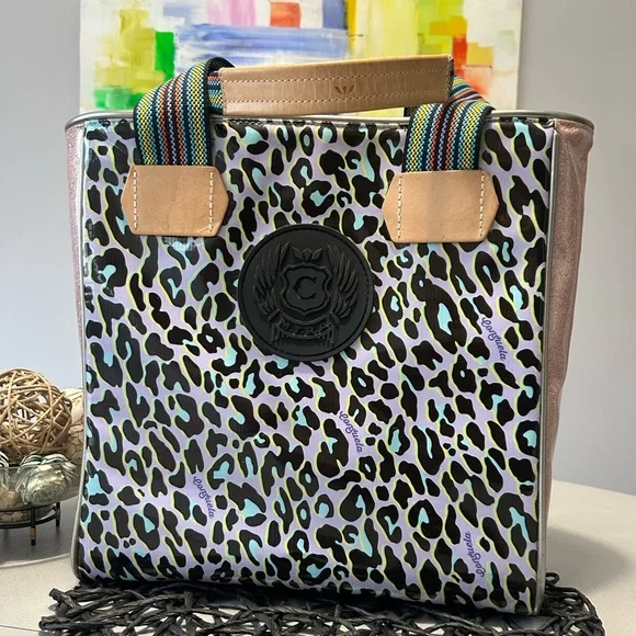 Consuela Dee Dee Classic Tote Bag - Picture 4 of 13